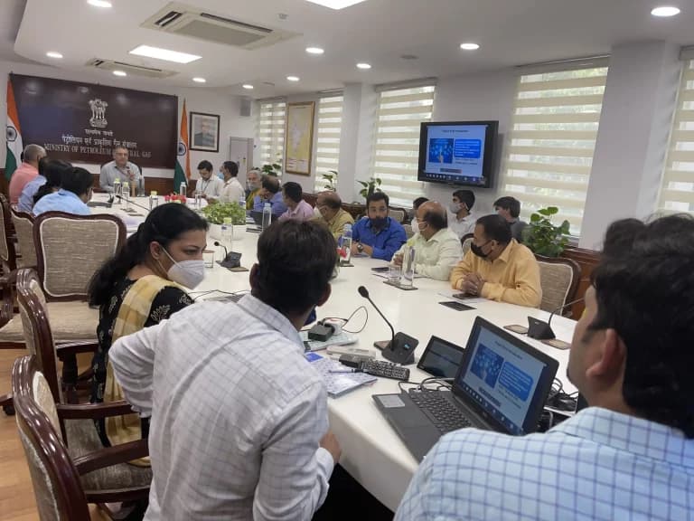 Meeting with DDG MoPNG for MMC Pariyojana API Project